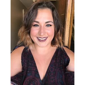 Meet your Posher, Olivia